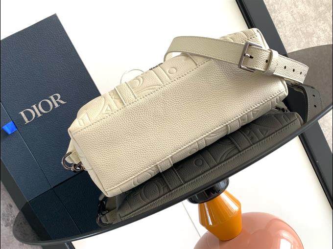 2025228Y 540P203145641